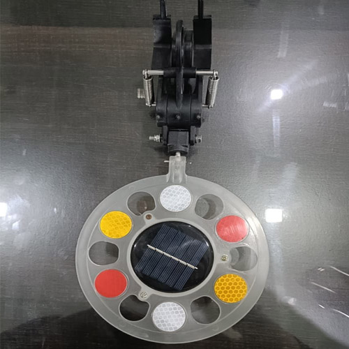 BIRD FLIGHT DIVERTER-BIRD REFLECTORS- LED TYPE